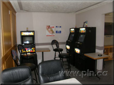 Guest rooms, doubles and kitchenettes