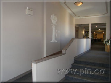 Foyer entrance to restaurant and lounge