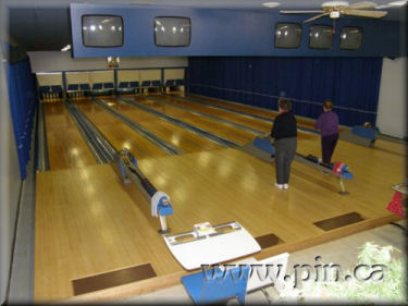 6 lanes with bumper pads